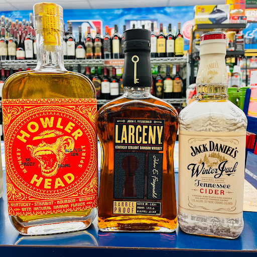 Liquor Store «Main Street Liquor», reviews and photos, 243 E 14 Mile Rd, Clawson, MI 48017, USA