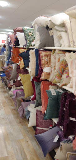 Home Goods Store «Home Goods», reviews and photos, 2304 Lake Andrew Dr, Melbourne, FL 32940, USA