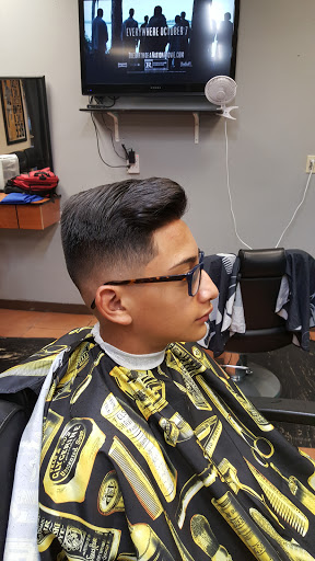 Beauty Salon «Family Hair Salon and Barber Shop», reviews and photos, 880 Towne Center Dr, Poinciana, FL 34759, USA