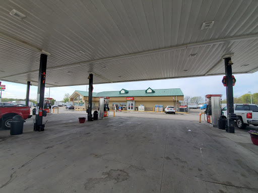 Gas Station «Flying J», reviews and photos, 8051 Bagley Ave, Northfield, MN 55057, USA
