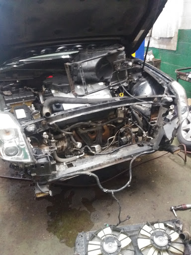 Auto Repair Shop «Washington and Lee Auto Service», reviews and photos, 2080 Lee Rd, Cleveland Heights, OH 44118, USA