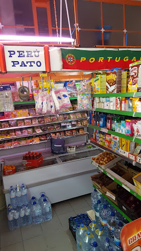 Manakamana Minimercado And Frutaria - Shopping Center