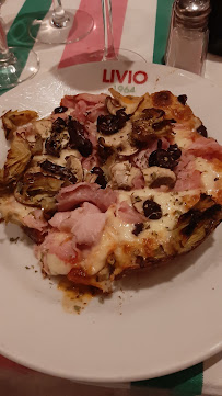 Pizza du Restaurant italien Livio à Neuilly-sur-Seine - n°15
