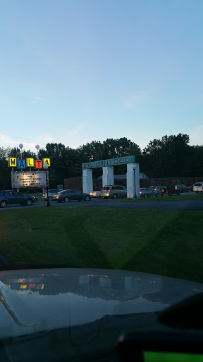 Drive-in Movie Theater «Malta Drive-In Theatre», reviews and photos, 2785 U.S. 9, Malta, NY 12020, USA