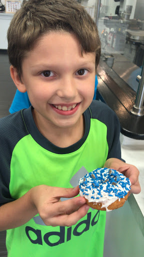 Donut Shop «Amazing Glazed», reviews and photos, 321 Johnstown Rd, Chesapeake, VA 23322, USA