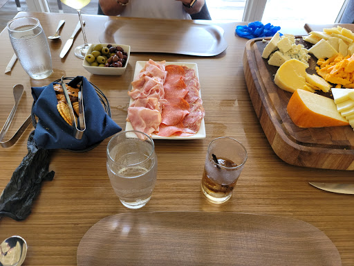 Golf Course «The Clubs of Kingwood - Deerwood Clubhouse», reviews and photos, 1717 Forest Garden Dr, Kingwood, TX 77345, USA