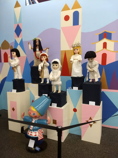 Pet Supply Store «PetSmart», reviews and photos, 13720 Riverside Dr, Sherman Oaks, CA 91423, USA