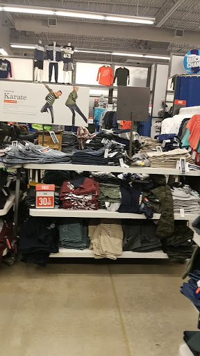 Clothing Store «Old Navy», reviews and photos, 880 Sunrise Hwy, Bay Shore, NY 11706, USA