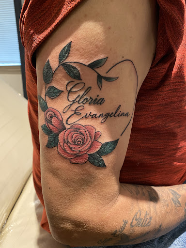 Find bestfriend soul sister tattoo ideas for your next unique tattoo in Vancouver at Headstrong Tattoo Studio & Piercing