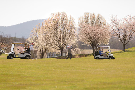 Country Club «Ashley Plantation Country Club», reviews and photos, 919 Greenfield St, Daleville, VA 24083, USA