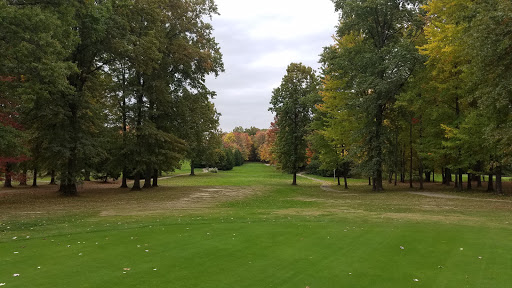 Golf Course «Walnut Run Golf Course», reviews and photos, 601 E Main St, Cortland, OH 44410, USA