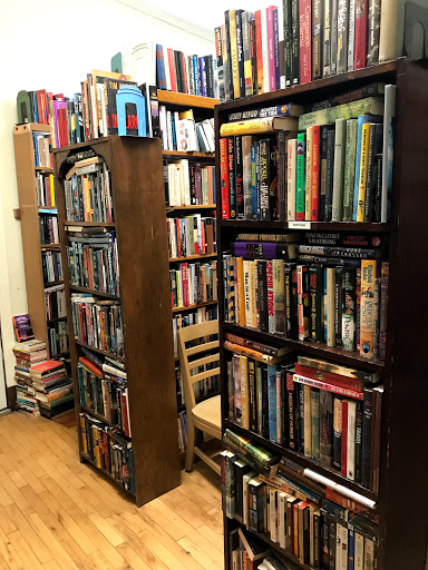 Book Store «Karen Wickliff-Books», reviews and photos, 3527 N High St, Columbus, OH 43214, USA