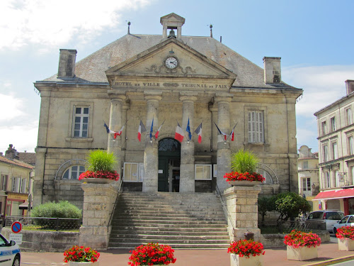 Communauté de Communes Région Châteauneuf à Châteauneuf-sur-Charente