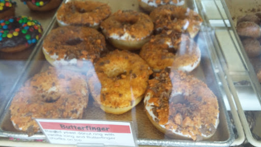 Donut Shop «Donut Fantasy», reviews and photos, 1731 W Bullard Ave #111, Fresno, CA 93711, USA