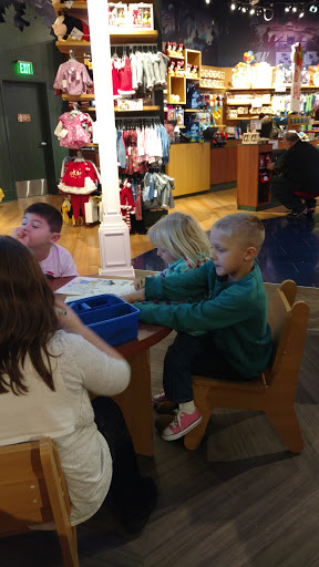 Toy Store «Disney Store», reviews and photos, 1500 Polaris Pkwy, Columbus, OH 43240, USA