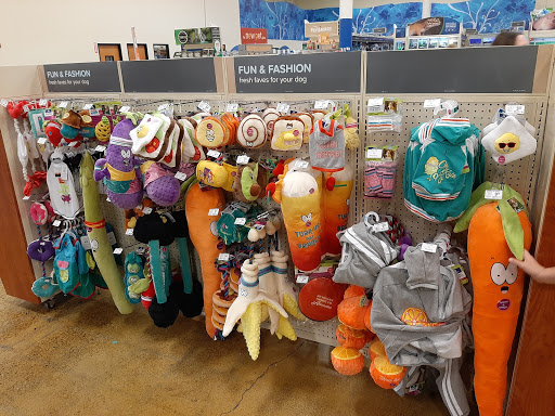 Pet Supply Store «PetSmart», reviews and photos, 3641 Truxel Rd, Sacramento, CA 95834, USA
