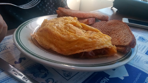 24 Church St, Alexandria Bay, NY 13607, USA