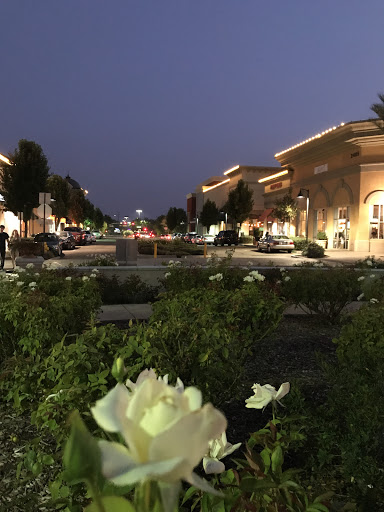 Shopping Mall «The Streets of Brentwood», reviews and photos, 2455 Sand Creek Rd, Brentwood, CA 94513, USA