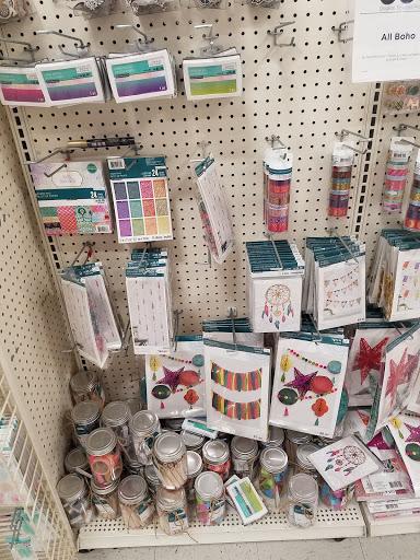 Craft Store «Michaels», reviews and photos, 11522 Wayzata Blvd, Minnetonka, MN 55305, USA