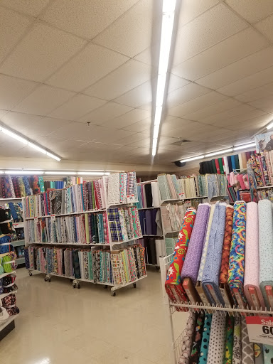 Fabric Store «Jo-Ann Fabrics and Crafts», reviews and photos, 2064 Woodbury Ave #302, Newington, NH 03801, USA