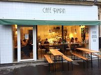 Photos du propriétaire du Café Café Pimpin 18e à Paris - n°1