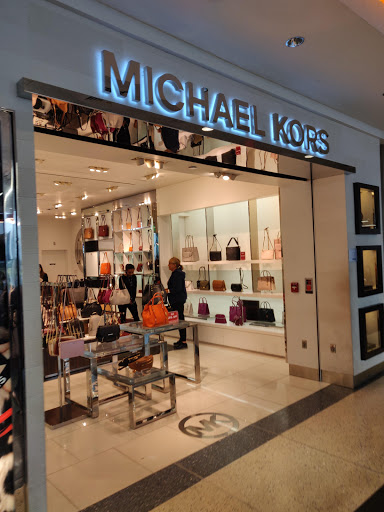 Fashion Accessories Store «Michael Kors», reviews and photos, 100 Huntington Ave d024b, Boston, MA 02116, USA