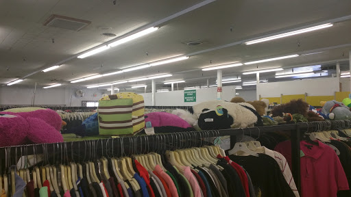 Thrift Store «Sav More Thrift», reviews and photos, 2025 W 1st St, Santa Ana, CA 92703, USA