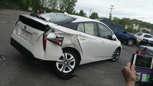 Auto Body Shop «ABRA Auto Body & Glass», reviews and photos, 855 Kraft St, Clarksville, TN 37040, USA