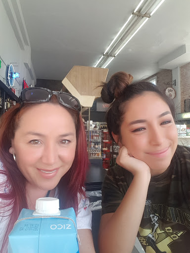 Liquor Store «Tinfoil Liquor & Grocery», reviews and photos, 5900 N Figueroa St, Los Angeles, CA 90042, USA