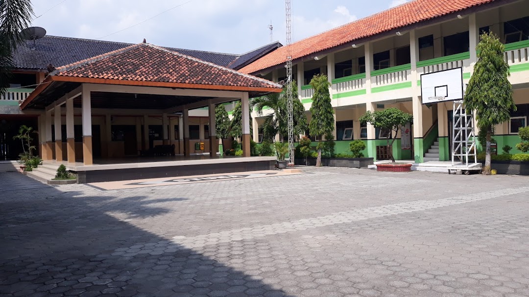 SMP Negeri 1 Adiwerna Kabupaten Tegal