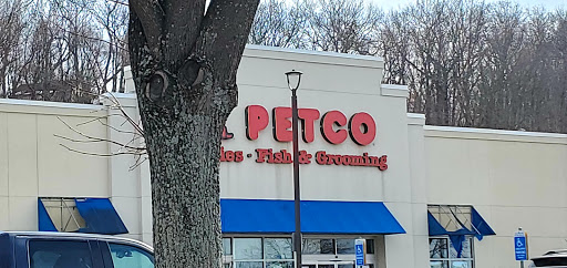 Pet Supply Store «Petco Animal Supplies», reviews and photos, 188 Kitts Ln, Newington, CT 06111, USA