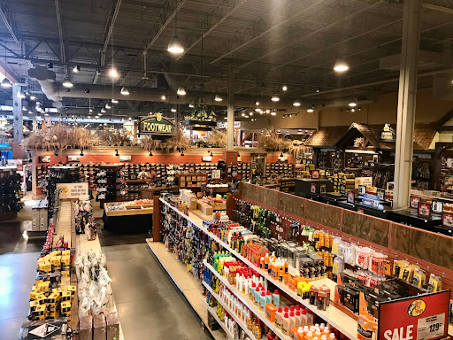 Sporting Goods Store «Bass Pro Shops», reviews and photos, 4500 Baldwin Rd, Auburn Hills, MI 48326, USA