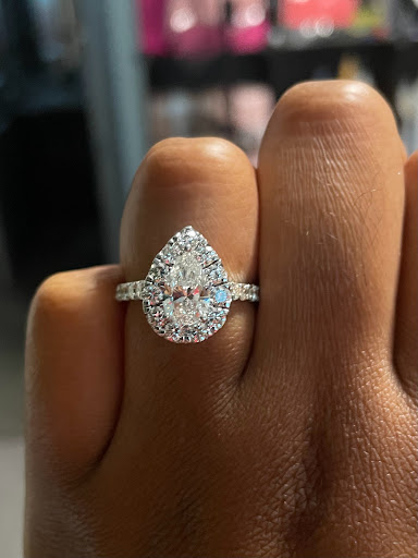 Jewelry Store «Premier Jewelers», reviews and photos, 9810 Baymeadows Rd #11, Jacksonville, FL 32256, USA