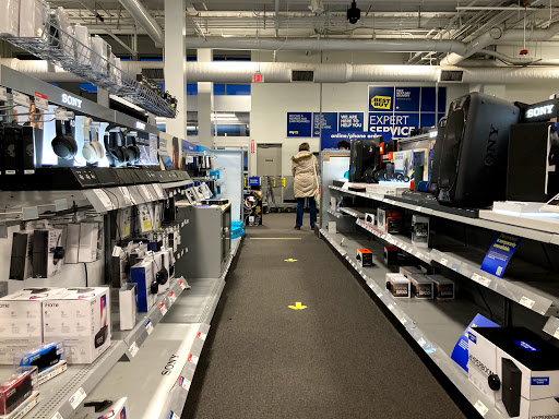 Electronics Store «Best Buy», reviews and photos, 470 Lewis Ave, Meriden, CT 06451, USA