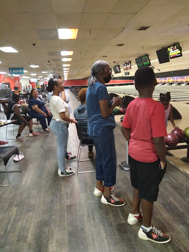 Bowling Alley «AMF Camellia Lanes», reviews and photos, 125 Schillinger Rd N, Mobile, AL 36608, USA