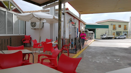 Bar Gasolinera Los Llanos - A-334, 2, 04660 Arboleas, Almería, Spain