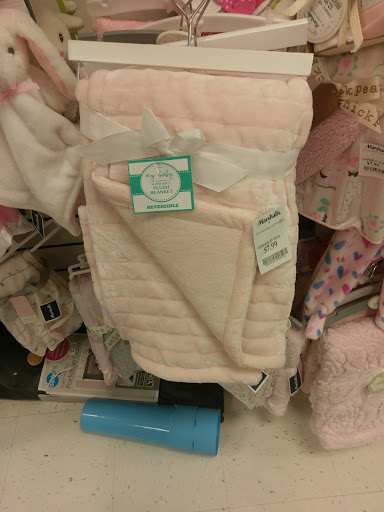 Department Store «Marshalls», reviews and photos, 1520 N Olden Ave, Ewing Township, NJ 08638, USA