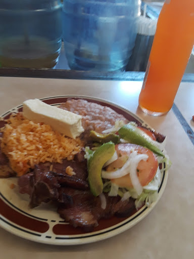 Grocery Store «Azteca De Oro Market», reviews and photos, 499 State St, Clearfield, UT 84015, USA