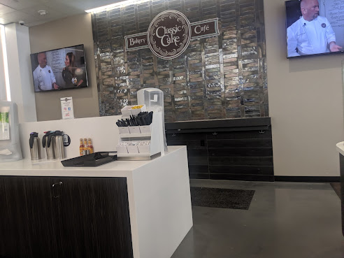 Classic Cake Bakery & Cafe by null