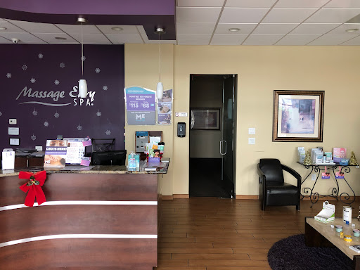 Massage Therapist «Massage Envy - Toco Hills», reviews and photos, 2999 N Druid Hills Rd NE #130, Atlanta, GA 30329, USA