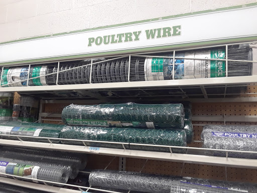 Home Improvement Store «Tractor Supply Co.», reviews and photos, 911 Center Point Rd, Hendersonville, TN 37075, USA