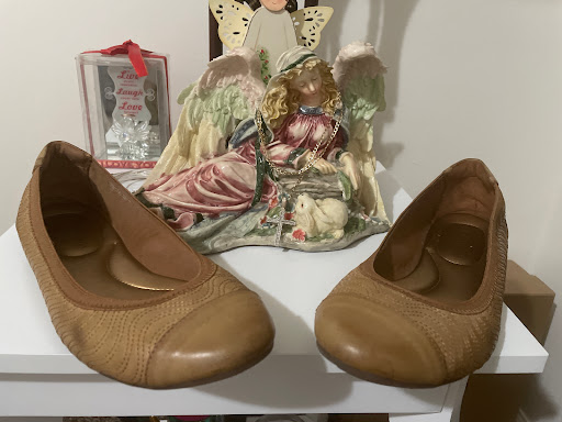 Thrift Store «Hope of The Valley Thrift Store», reviews and photos, 19379 Soledad Canyon Rd, Canyon Country, CA 91351, USA