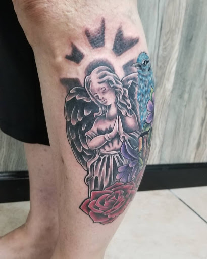 Tattoo Shop «A Sudden Urge Tattoos», reviews and photos, 9360 Mentor Ave B, Mentor, OH 44060, USA