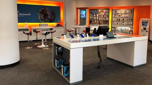 Cell Phone Store «AT&T», reviews and photos, 326 Woodbridge Center Dr, Woodbridge, NJ 07095, USA