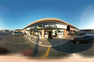 Pet Valu image