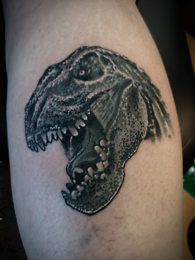 Tattoo Shop «Karma Tattoo Studio», reviews and photos, 2230 W 8th St #3, Erie, PA 16505, USA