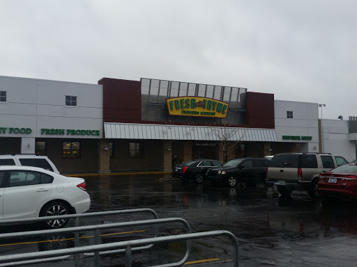 Grocery Store «Fresh Thyme Farmers Market- Troy MI», reviews and photos, 901 E Big Beaver Rd, Troy, MI 48083, USA
