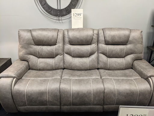 Furniture Store «Mor Furniture for Less | Lynnwood», reviews and photos, 4029 Alderwood Mall Blvd, Lynnwood, WA 98036, USA