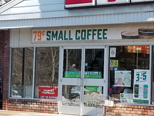 7-Eleven, 397 Montauk Hwy, East Quogue, NY 11942, USA, 