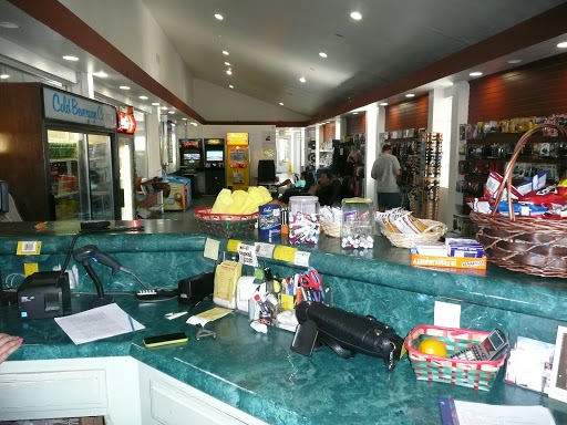 Car Wash «Northridge Car Wash», reviews and photos, 9240 Reseda Blvd, Northridge, CA 91324, USA